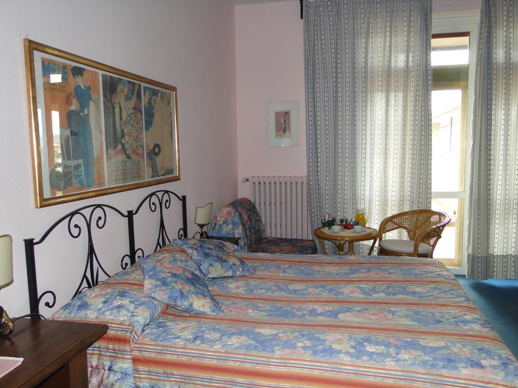 Residenza Giulia Hotel Florence Luaran gambar